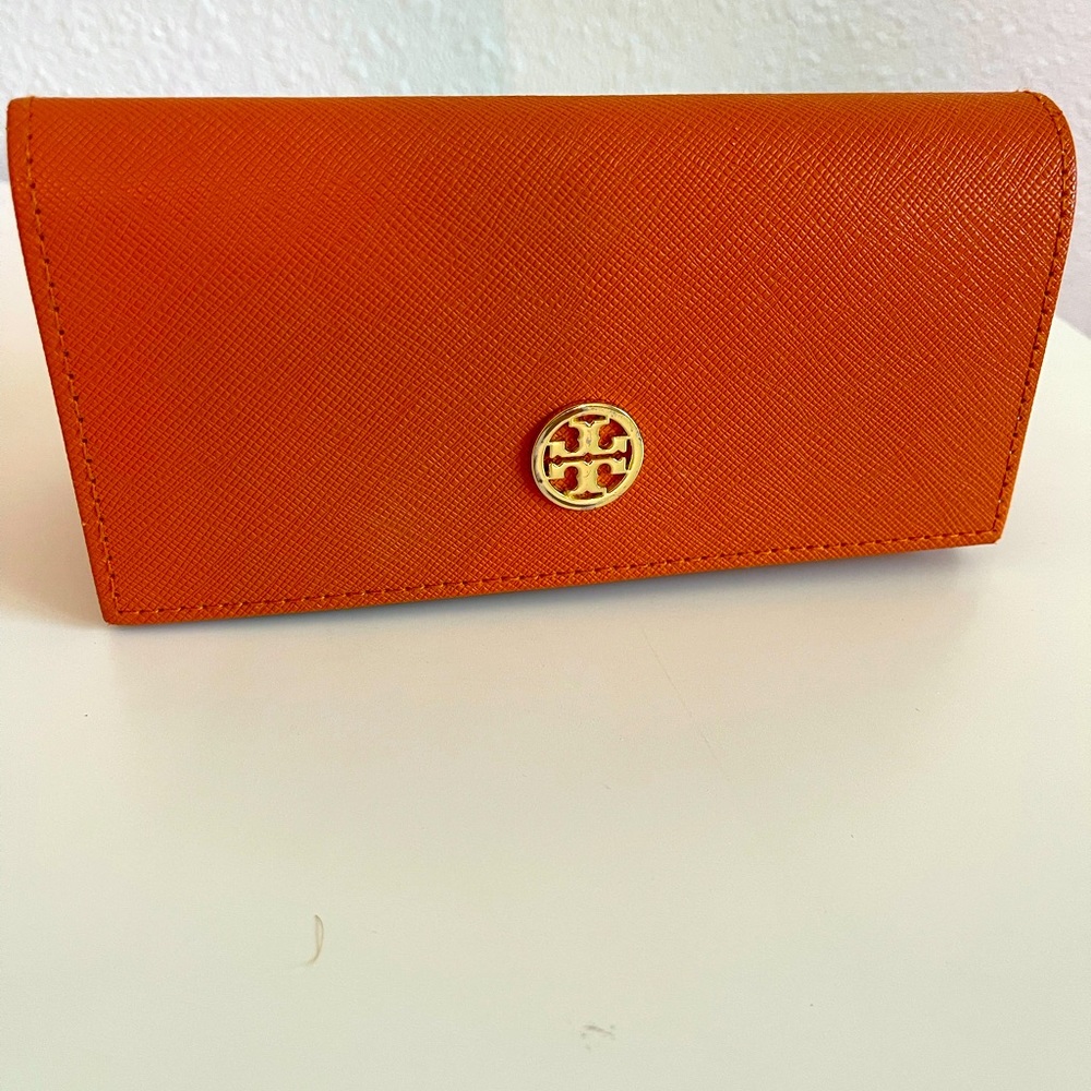 Tory Burch sunglasses case
